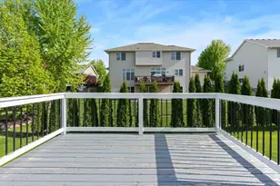 526 Hackney Ave, Shakopee, MN 55379 - Photo 38