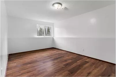 526 Hackney Avenue, Shakopee, MN 55379 - Photo 24