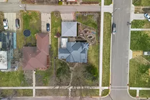 125 E 2nd St, Blue Earth, MN 56013 - Photo 34