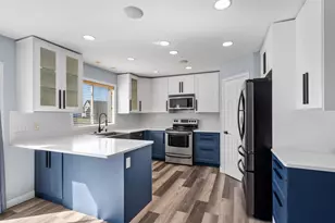 2888 Wyndam Ct, Shakopee, MN 55379 - Photo 10