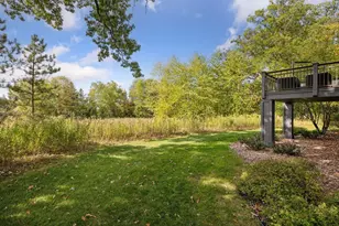 425 Carpenters Pt, Wayzata, MN 55391 - Photo 4