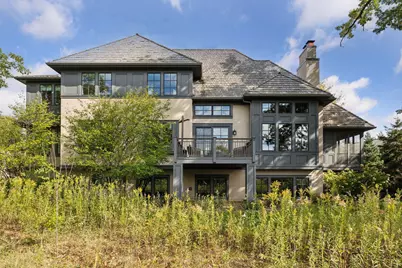 425 Carpenters Point, Wayzata, MN 55391 - Photo 4