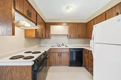 754 E 11th Street, New Richmond, WI 54017 - Photo 8