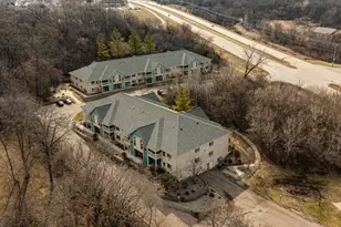 1872 Deerhaven Ln NE, Rochester, MN 55906 - Photo 22