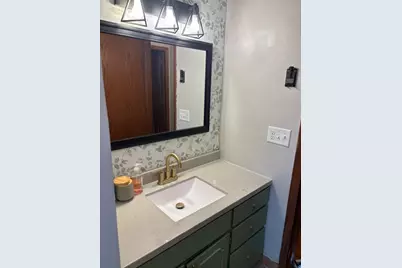 127 Motel Avenue, Red Wing, MN 55066 - Photo 8