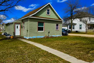 131 E Schlieman Ave, Appleton, MN 56208 - Photo 1