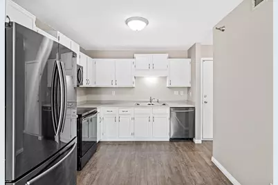 66 9th Street E #1613, Saint Paul, MN 55101 - Photo 6