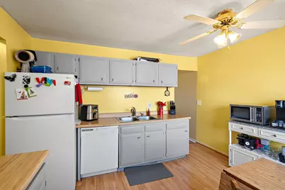 418 Dorland Place, Maplewood, MN 55119 - Photo 8