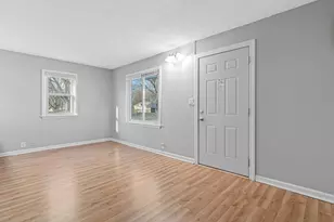 8155 Wentworth Ave S, Bloomington, MN 55420 - Photo 8