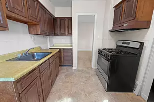 1062 Blair Ave, Saint Paul, MN 55104 - Photo 2