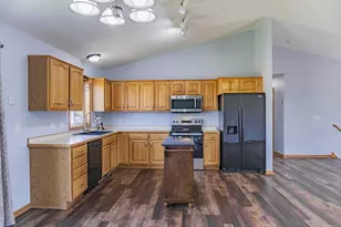 2112 Blake Ave, Lester Prairie, MN 55354 - Photo 18