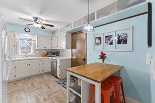 4409 W 98th St, Bloomington, MN 55437 - Photo 10