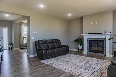 1582 Edgebrook Lane, Carver, MN 55315 - Photo 16