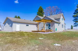 5690 County Road 10 N, Waconia, MN 55387 - Photo 6