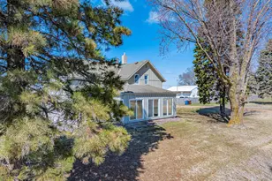 5690 County Road 10 N, Waconia, MN 55387 - Photo 1