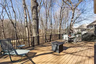 2140 Stone Creek Dr, Chanhassen, MN 55317 - Photo 38