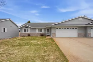 917 Anderson Way, Alexandria, MN 56308 - Photo 2
