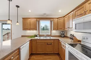 917 Anderson Way, Alexandria, MN 56308 - Photo 16