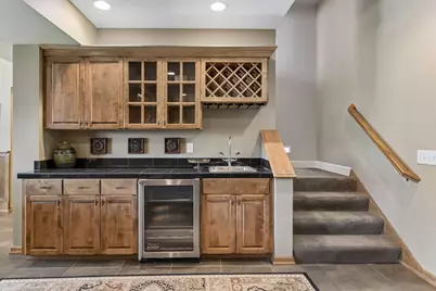 1750 Lucy Ridge Court, Chanhassen, MN 55317 - Photo 42
