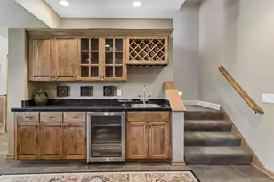 1750 Lucy Ridge Ct, Chanhassen, MN 55317 - Photo 42