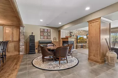 1750 Lucy Ridge Court, Chanhassen, MN 55317 - Photo 44