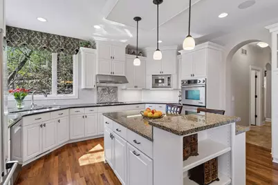 1750 Lucy Ridge Court, Chanhassen, MN 55317 - Photo 20