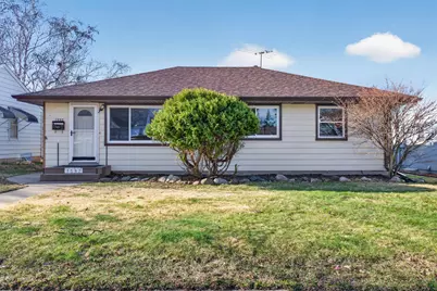 1592 Hoyt Avenue E, Saint Paul, MN 55106 - Photo 2