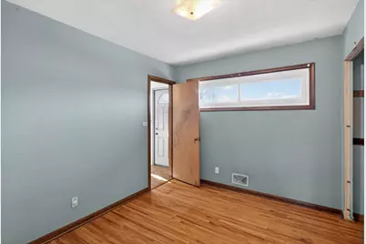 1592 Hoyt Avenue E, Saint Paul, MN 55106 - Photo 14