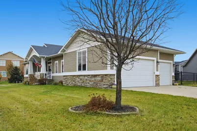 3847 43rd Avenue S, Moorhead, MN 56560 - Photo 2