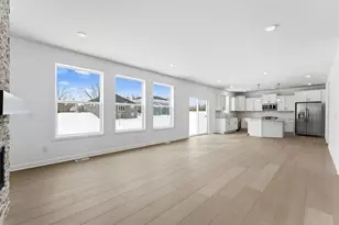 7534 Upper 42nd St N, Oakdale, MN 55128 - Photo 6