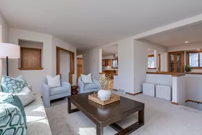 1025 Park Drive, Gaylord, MN 55334 - Photo 2