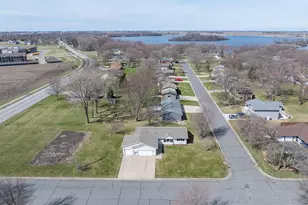 1025 Park Dr, Gaylord, MN 55334 - Photo 68