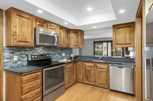 8400 Pennsylvania Rd, Bloomington, MN 55438 - Photo 6