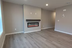 10520 Goodview Ave S, Cottage Grove, MN 55016 - Photo 4