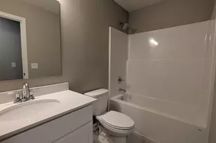 10520 Goodview Ave S, Cottage Grove, MN 55016 - Photo 8