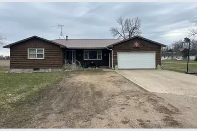 303 N Clark Street, Ceylon, MN 56121 - Photo 1
