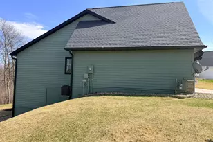 4070 Cameo Pl NE, Rochester, MN 55906 - Photo 8