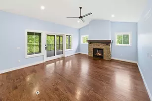 4070 Cameo Pl NE, Rochester, MN 55906 - Photo 8