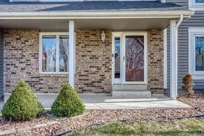 4120 Minnesota Lane N, Plymouth, MN 55446 - Photo 2