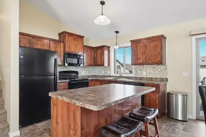 37915 Gerald Avenue, North Branch, MN 55056 - Photo 8