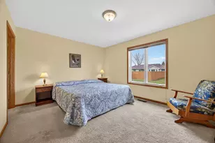 723 14th St E, Wabasha, MN 55981 - Photo 10