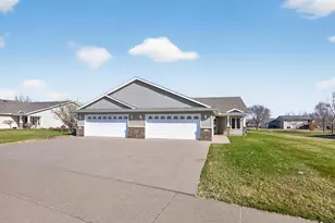 723 14th St E, Wabasha, MN 55981 - Photo 18