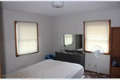 1109 S Moore Street, Blue Earth, MN 56013 - Photo 16