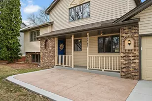 15355 83rd High Rd, Maple Grove, MN 55311 - Photo 2