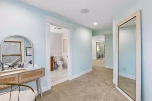 2027 Emerson Ave S, Minneapolis, MN 55405 - Photo 38