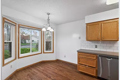 14132 Heywood Path, Apple Valley, MN 55124 - Photo 8