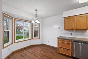 14132 Heywood Path, Apple Valley, MN 55124 - Photo 8