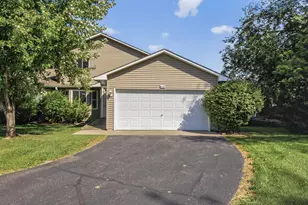 14132 Heywood Path, Apple Valley, MN 55124 - Photo 2