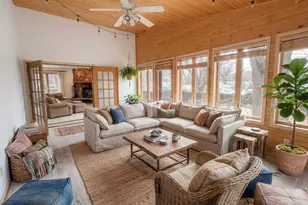 10810 Upton Ave S, Bloomington, MN 55431 - Photo 16