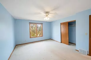 10810 Upton Ave S, Bloomington, MN 55431 - Photo 12